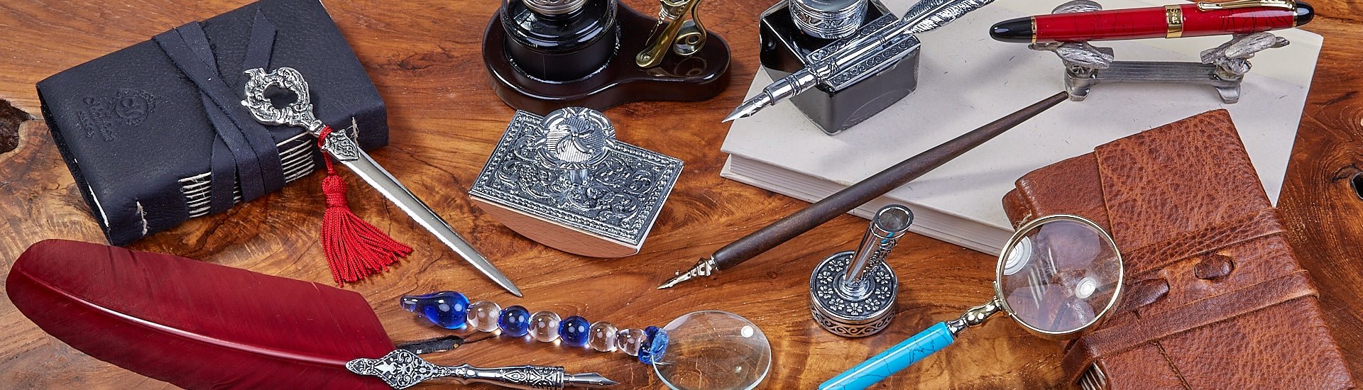 Vintage Desk Accessories - Nostalgic Impressions