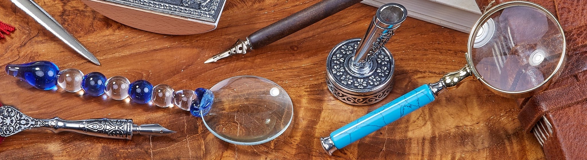 Hand held Magnifiers  - Nostalgic Impressions
