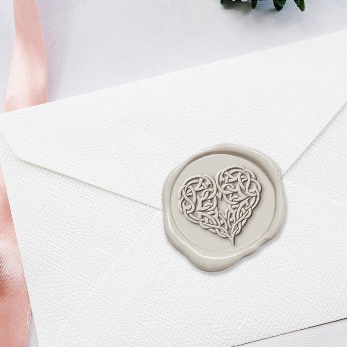 Celtic Heart Hand Pressed Adhesive Wax Seals #3950PNS - Nostalgic Impressions