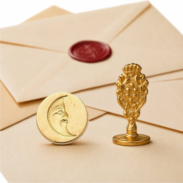 Moon Wax Seal Stamp – Vintage-Style Oval Florentine Brass Stamp with Attached Handle - Nostalgic Impressions